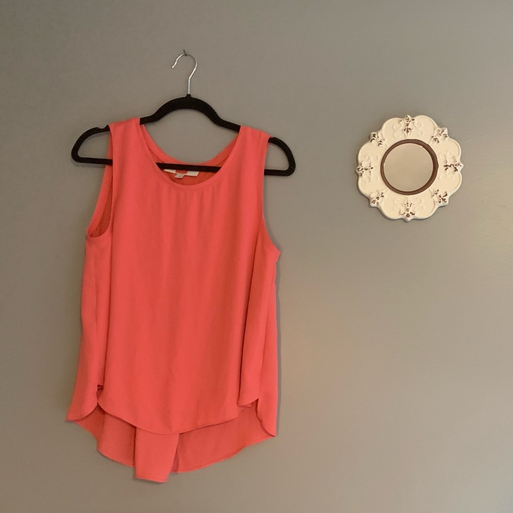 Pink tank top